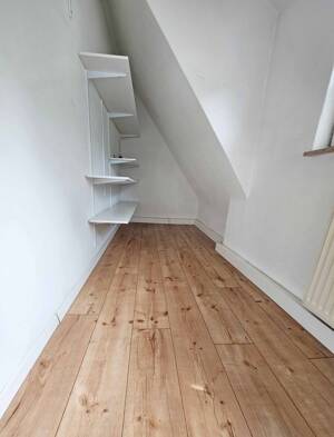 Attraktive Maisonette mit ausgebauter Bühne auf knapp 110 m² Gesamtfläche – 70327 Stuttgart – Vorschaubild 9
