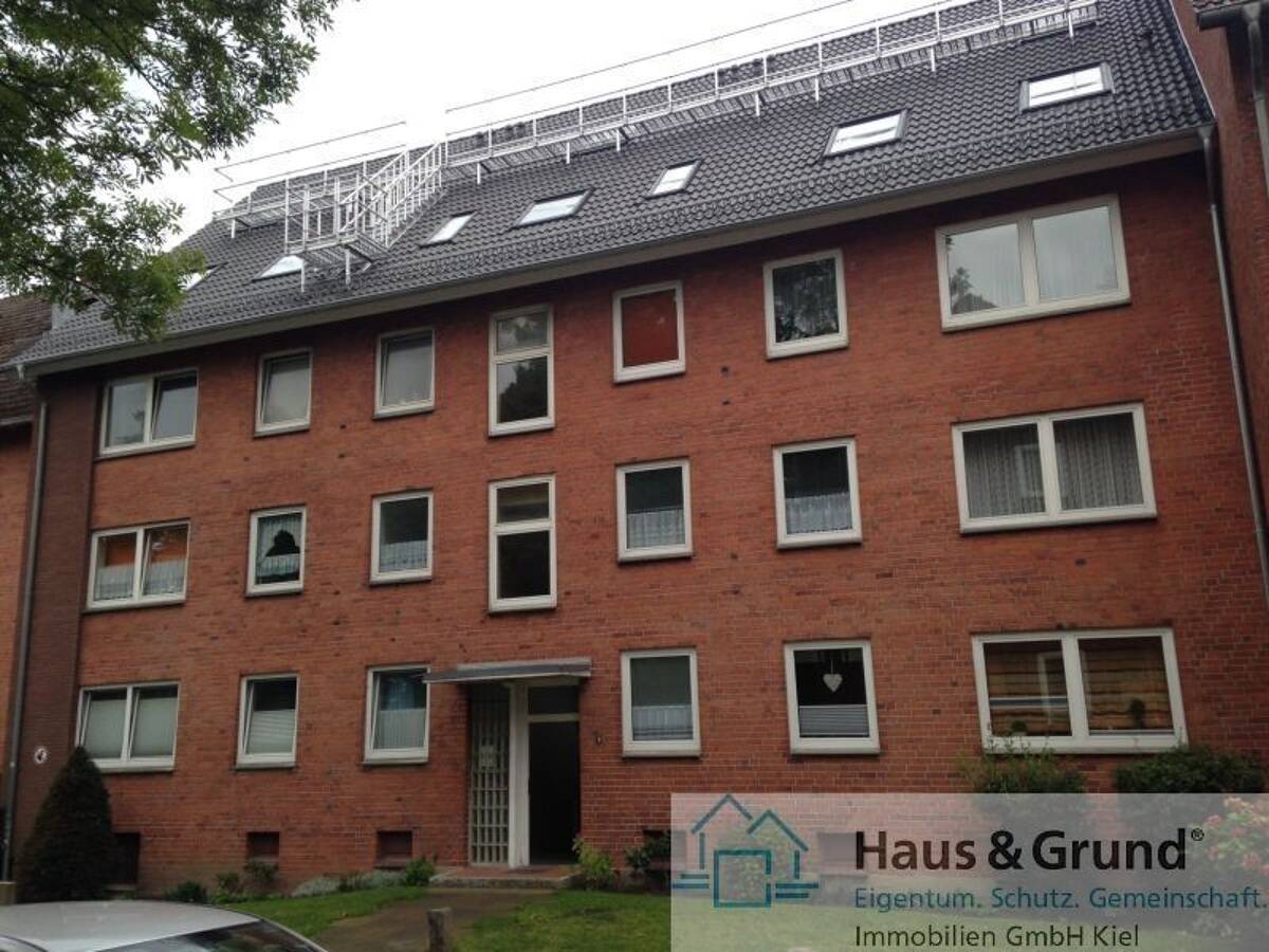Großzügige 2-Zimmer-Maisonette-Wohnung zu vermieten! – 24143 Kiel – Bild 1 von 8