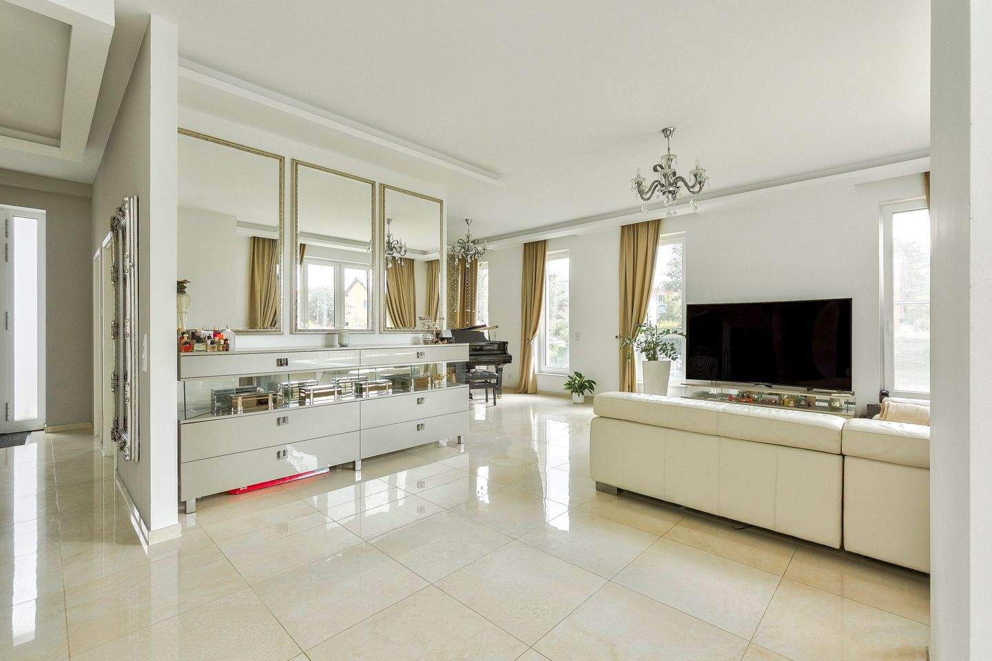 moderne Familienvilla zum Verlieben im Bornstedter Feld in Potsdam – Potsdam – Vorschaubild 4