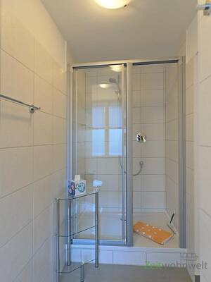 (EF0696_M) Dresden: Kleinzschachwitz, moderne ebenerdige Wohnung in ruhiger elbnaher Lage, eigene Terrasse, WLAN inkl. – 1259 Dresden – Vorschaubild 8