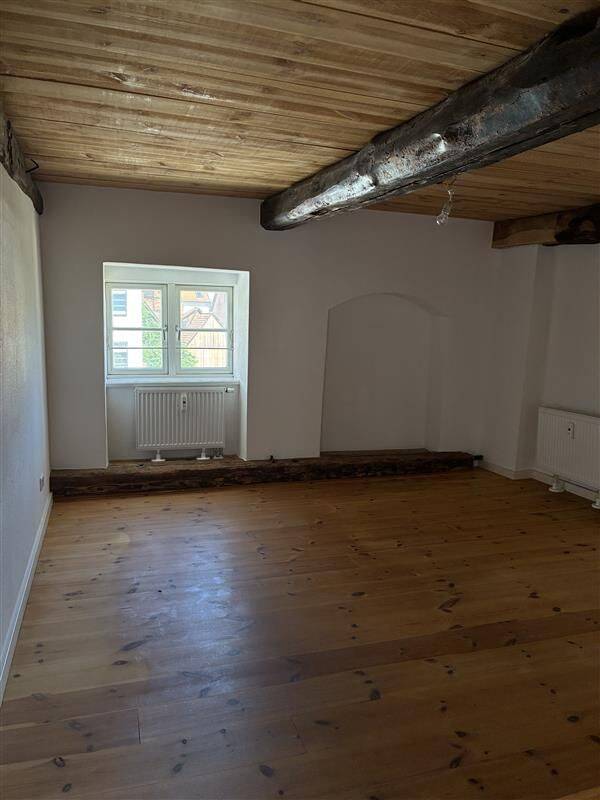 Familienfreundliche 4-Zimmer-Wohnung mit Balkon und viel Platz in zentraler Lage von Güstrow – Güstrow – Vorschaubild 3