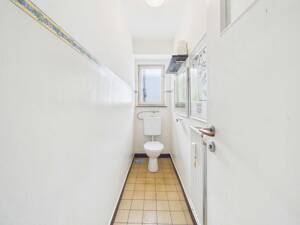 Großzügige 4-Zimmer-Wohnung mit 117 m², 2 Balkonen & viel Potenzial in Stuttgart – 70174 Stuttgart – Vorschaubild 8