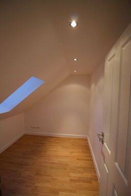 Ruhige 2 Zimmer Dachgeschosswohnung in Nürnberg Altenfurt – Nürnberg – Vorschaubild 8