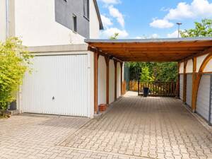 Modernes 5-Zimmer-Reihenendhaus: Wohnkomfort auf 3 Etagen für die ganze Familie – 1129 Dresden – Vorschaubild 4