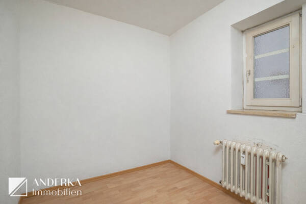 Mehrfamilienhaus in 89335 Ichenhausen mit 213 m² kaufen