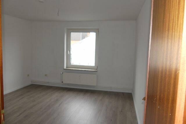 Große 3-Zimmer Wohnung in der Innenstadt von Itzehoe zu vermieten – Itzehoe – Vorschaubild 3