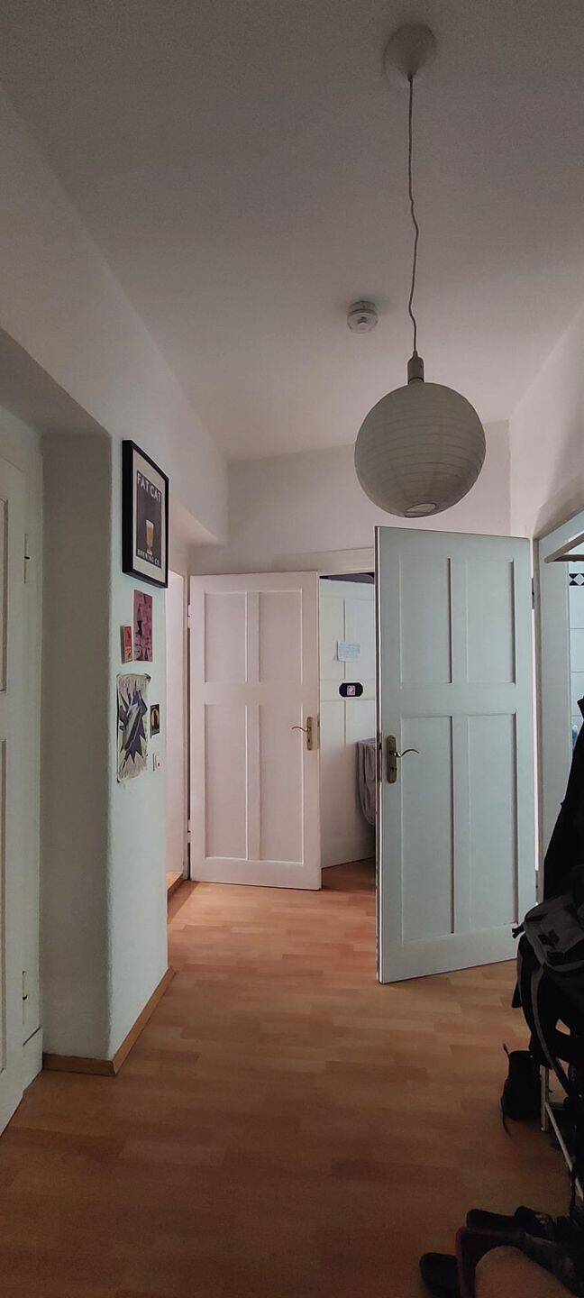 SANIERT + ZENTRAL + TOP LAGE + SCHÖNER GARTEN + BLICK INS GRÜNE + 3 ZIMMER WOHNUNG – Leipzig – Vorschaubild 4