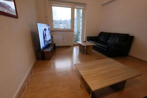 2-Raum-Wohnung, voll Möbliert, inkl. Einbauküche, Wannenbad und Balkon zu vermieten! – 45131 Essen – Vorschaubild 3