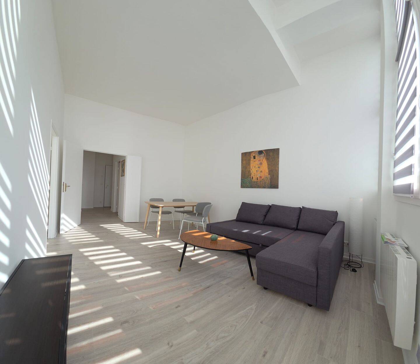 Appartement 2 pièces 44 m² · à Paris 11ème Arrondissement · 44,3 m² · 1 690 €/mois