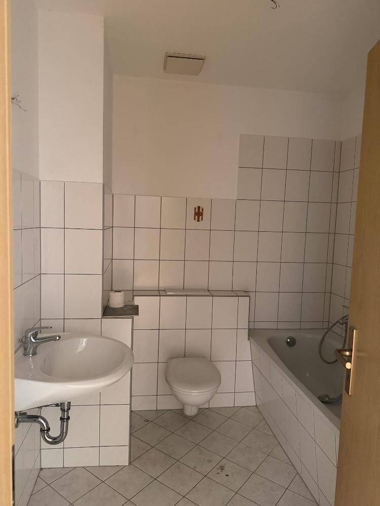 Tolle 2-Zi Dachgeschosswohnung mit Essbereich an der Küche – Chemnitz – Vorschaubild 6
