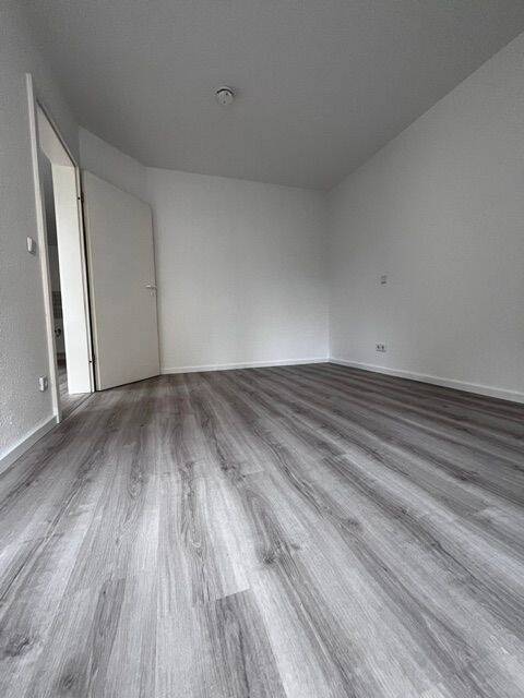 2-Raumwohnung mit Balkon in Magdeburg Stadtfeld ab 15.06.2026 zu vermieten – Magdeburg – Vorschaubild 6