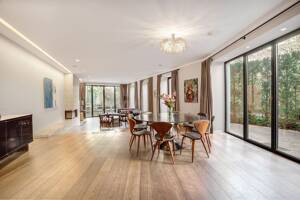 Großzügige Ensemblevilla mit Garten. Gehobenes Familiendomizil. – 80803 München – Vorschaubild 3
