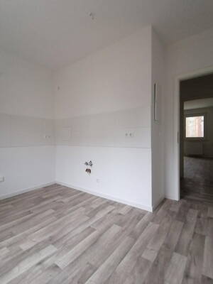 Erstbezug nach Sanierung! 3 Zi.Whg. mit Balkon in Walddrehna – 15926 Heideblick – Vorschaubild 5