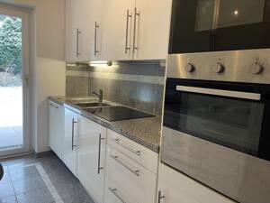 Elbe, Falkensteiner Ufer & Wittenbergener Heide Modernes Dreifamilienhaus mit freier Maisonettewohnung – 22559 Hamburg – Vorschaubild 4