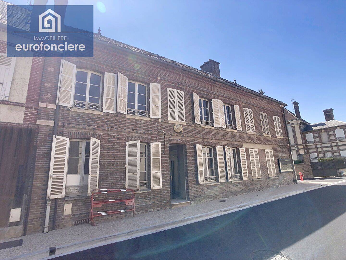 Maison 7 pièces 138 m² · à Aix-Villemaur-Pâlis · 138 m² · 87 000 €