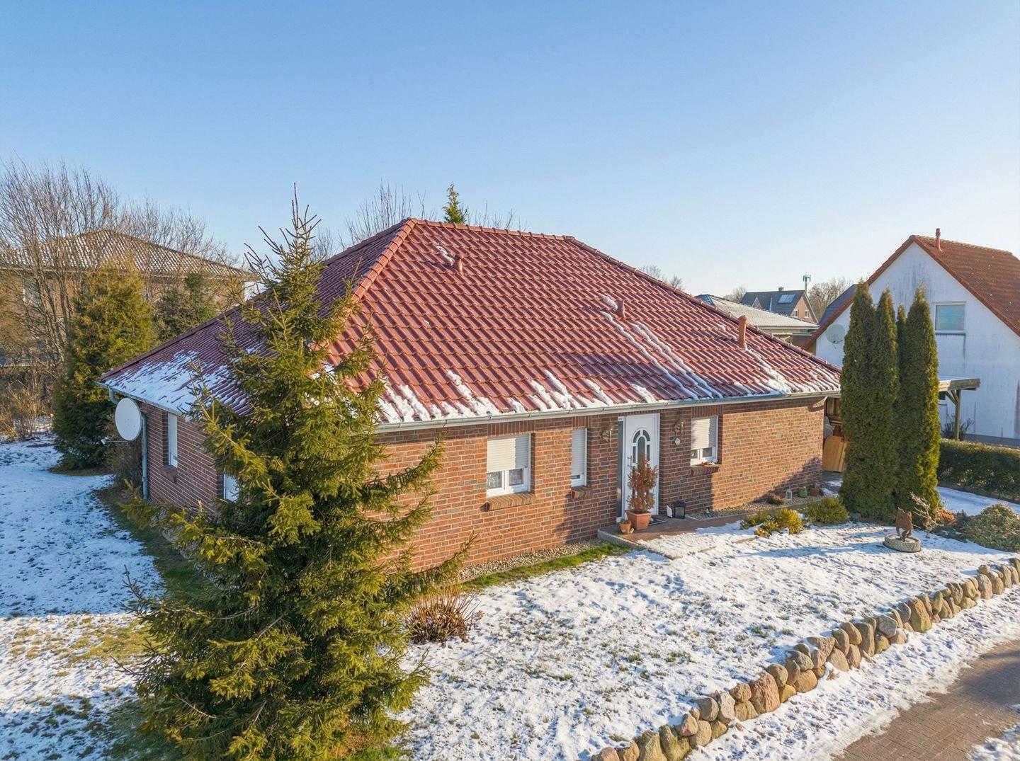 Komfortabler Bungalow in ruhiger Lage - Wohnen auf einer Ebene – Berkenthin – Vorschaubild 2