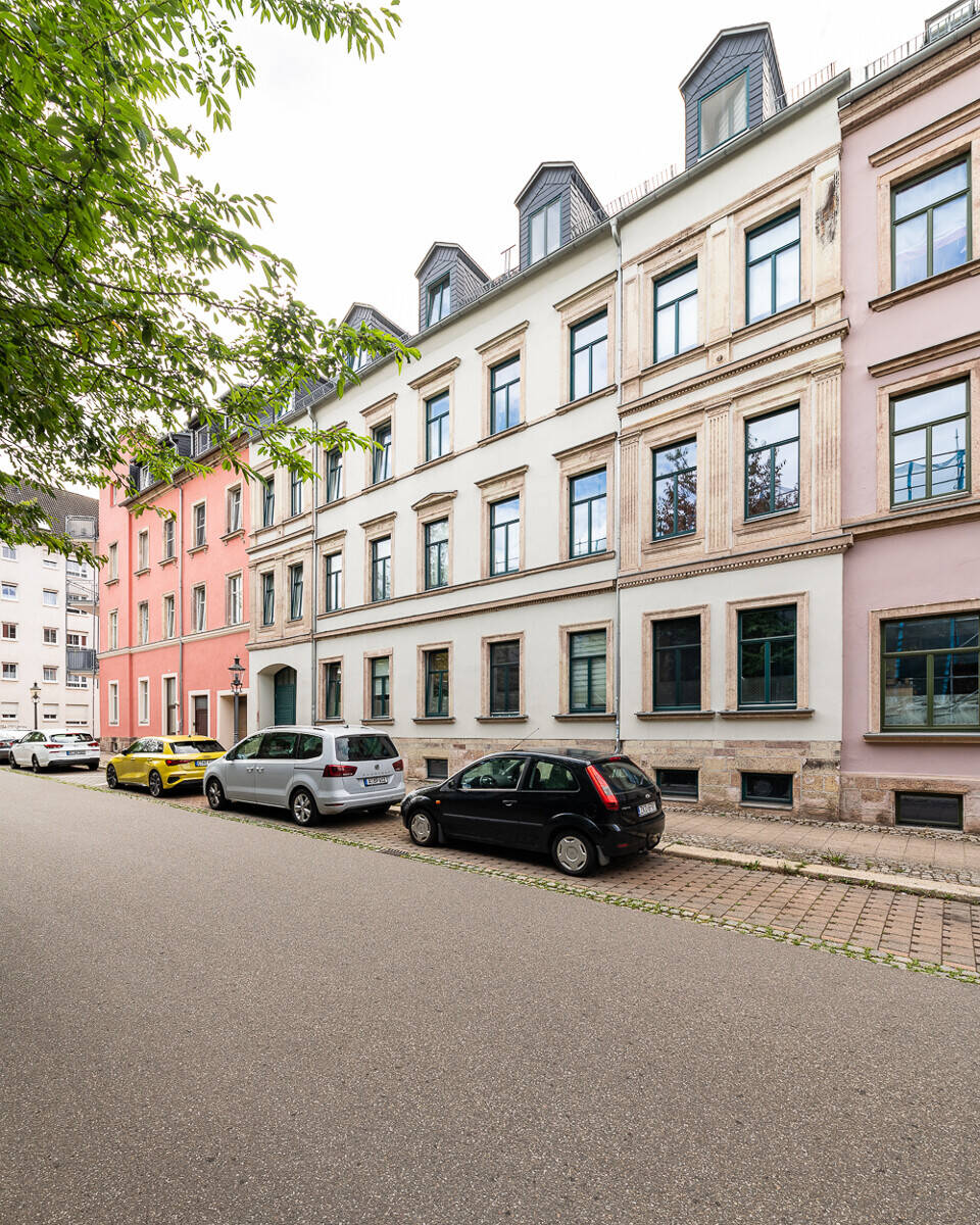 2 Zimmer-Wohnung mit Balkon, Einbauküche und geschlossene Loggia zu vermieten – Chemnitz – Vorschaubild 9