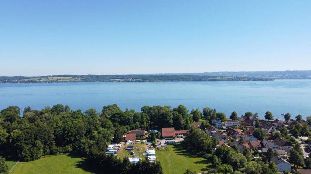 Edel und exklusiv | Neubau Bauhaus-Villa in Seenähe – Utting am Ammersee – Vorschaubild 2
