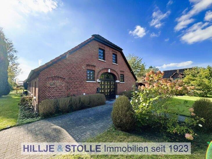 Großes Bauernhaus mit Garten und Nebengebäude in herrlicher Lage von Ofenerdiek! – Oldenburg – Bild 1 von 9