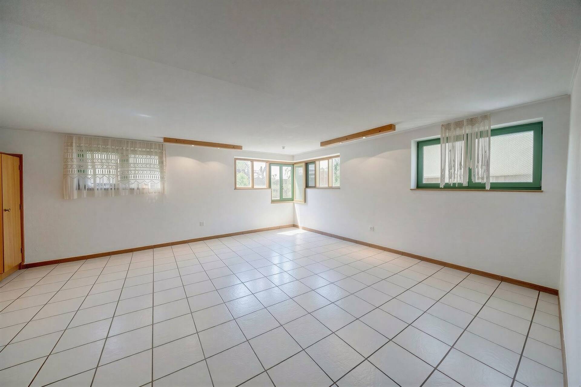 Haus in 78315 Radolfzell am Bodensee mit 335,9 m² kaufen