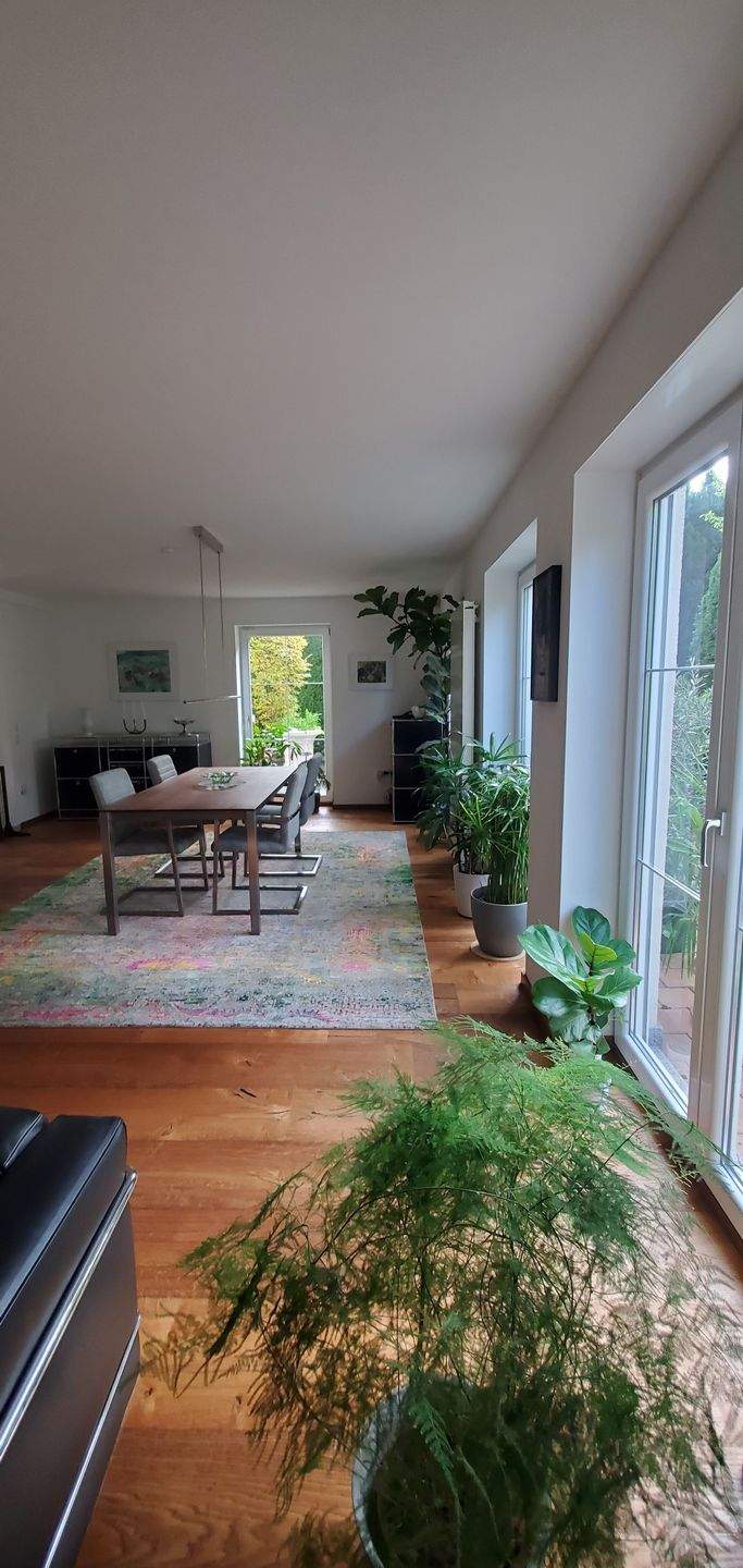 Mediterrane Villa in ruhiger Lage in Riedlingen - inklusive Bauland! – Riedlingen – Bild 1 von 5