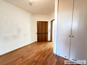 Zwei Balkone, Aufzug, Tiefgarage und ein ruhiger Blick ins Grüne in Hamburg Alsternähe – 22085 Hamburg – Vorschaubild 3