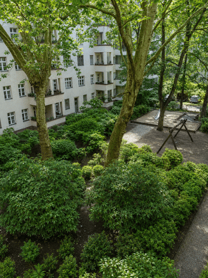 Bezugsfreie 3-Zimmer-Eigentumswohnung mit Balkon, Stellplatz und grünem Innenhof – 10589 Berlin – Vorschaubild 9