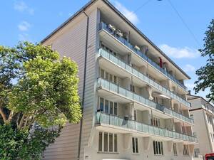 Im Herzen der Maxvorstadt! Freie und gut geschnittene 2-Zi-ETW mit Südloggia und Denkmalschutz