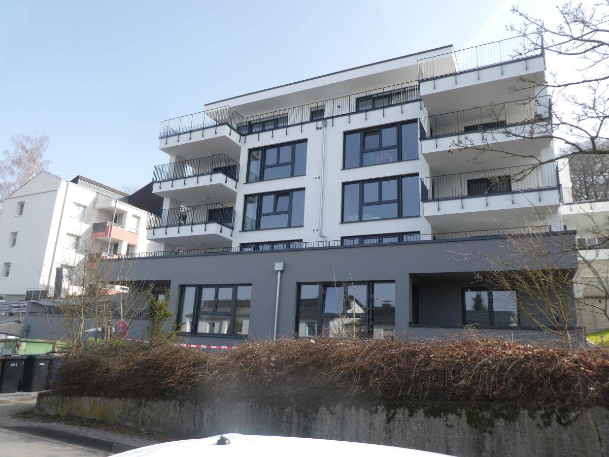 Moderne altengerechte Wohnung mit großer Terrasse im Energiesparhaus in ruhiger Lage – Koblenz – Vorschaubild 3