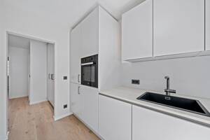 Stilvoll saniert. Perfekt gelegen. – 22301 Hamburg – Vorschaubild 3