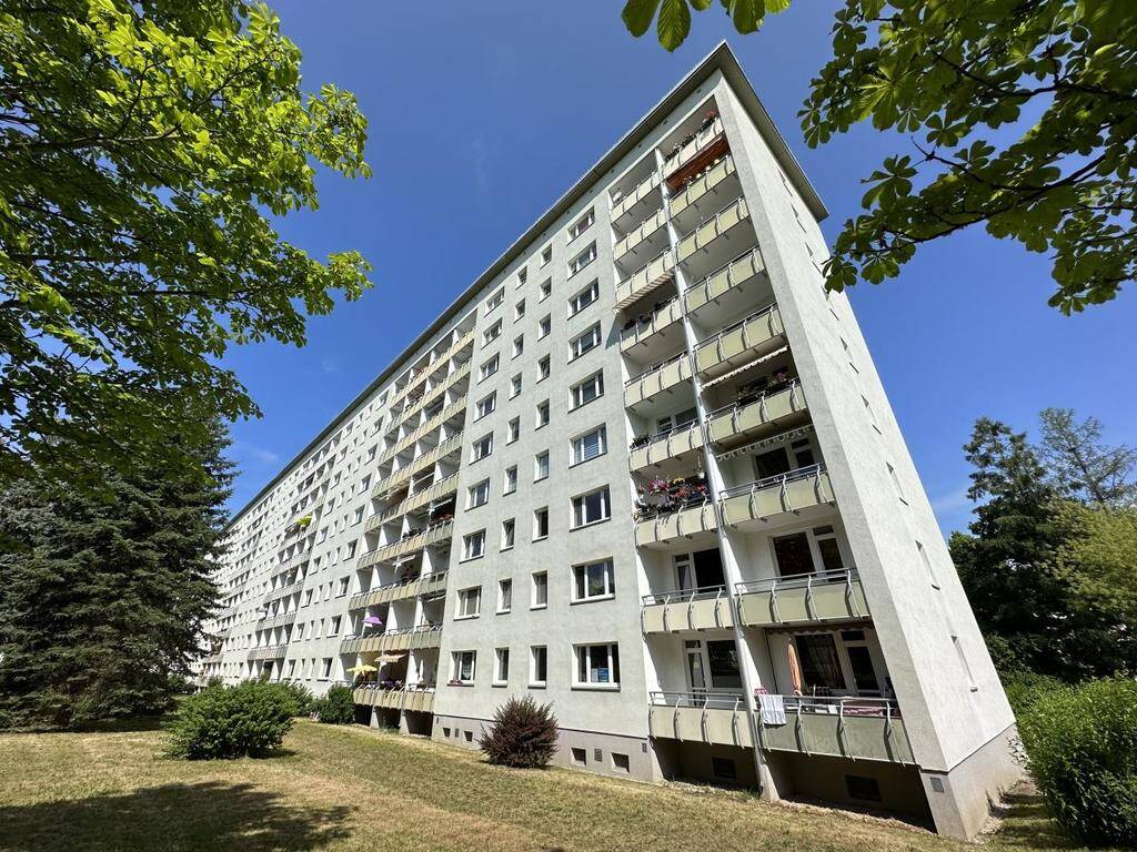 Mit Blick ins Grüne gelegene 2-Raumbalkonwohnung – Chemnitz – Bild 1 von 5