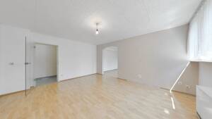 Lichtdurchflutete 4-Zimmer-Wohnung in begehrter Lage. – 45289 Essen – Vorschaubild 2