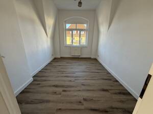Hochwertig sanierte 3-Zimmer-Wohnung – 1159 Dresden – Vorschaubild 8