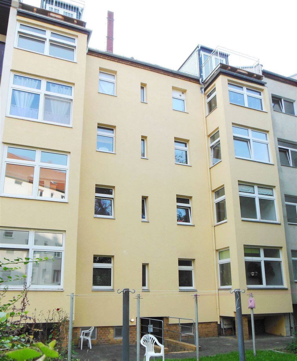 Attraktives MFH mit 14 WE - komplett vermietet! Ideale Lage zu Porsche und DHL