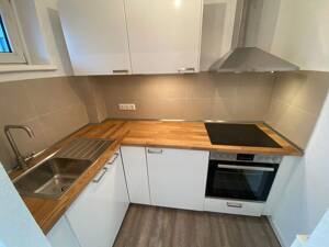 Provisionsfreie sanierte Kapitalanlage: Vermietete 2-Zimmer-Wohnung mit Süd-Loggia & Garage – 22119 Hamburg – Vorschaubild 8