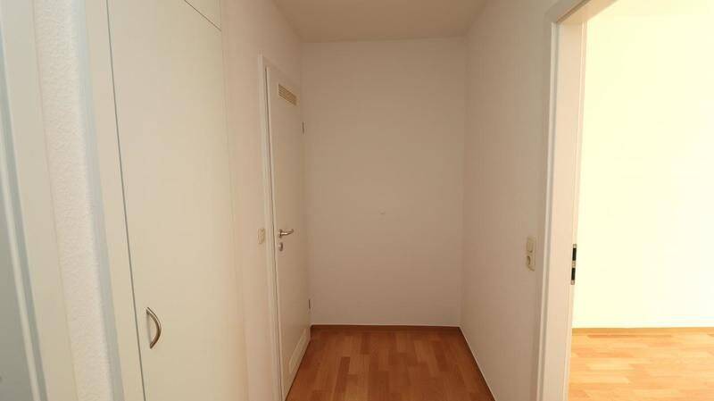 Ruhige 2-Zimmer-Wohnung mit Sicht ins Grüne – Chemnitz – Vorschaubild 9