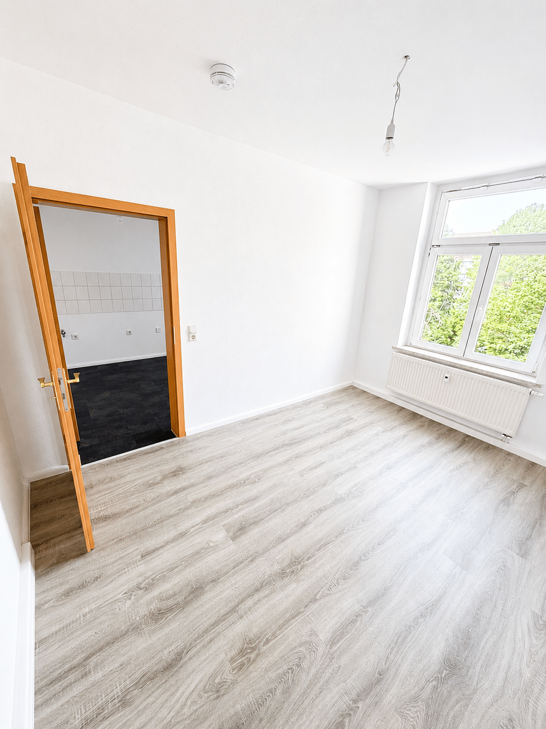 Wohnung mit 3 Zimmern in Chemnitz Bernsdorf - Ideal für Paare und Singles – Chemnitz – Vorschaubild 9