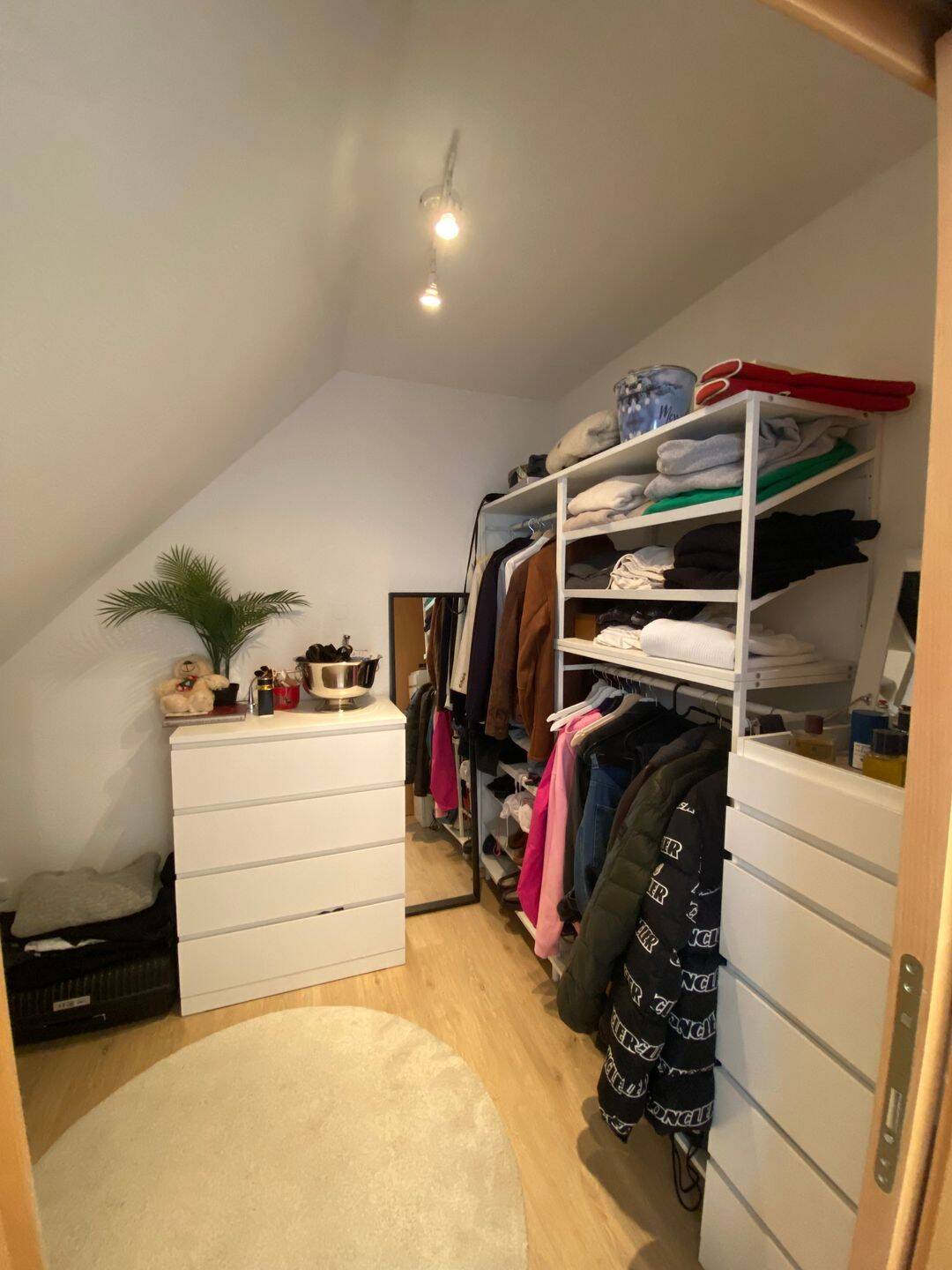 Attraktive 4-Zimmer-Wohnung im 2. Obergeschoss in Hannover-Alt-Wettbergen – Hannover – Vorschaubild 5