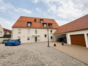 Gemütliche 2-Zimmer-Wohnung mit Loggia!