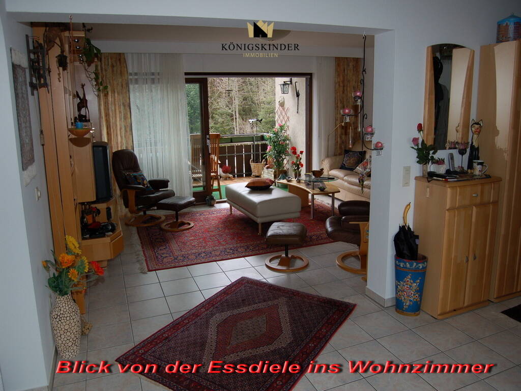 Haus im Haus in den beiden obersten Etagen in hervorragender Lage von Bad Wildbad, oder als ideale Kapitalanlage mit guter Rendite – Bad Wildbad – Vorschaubild 9