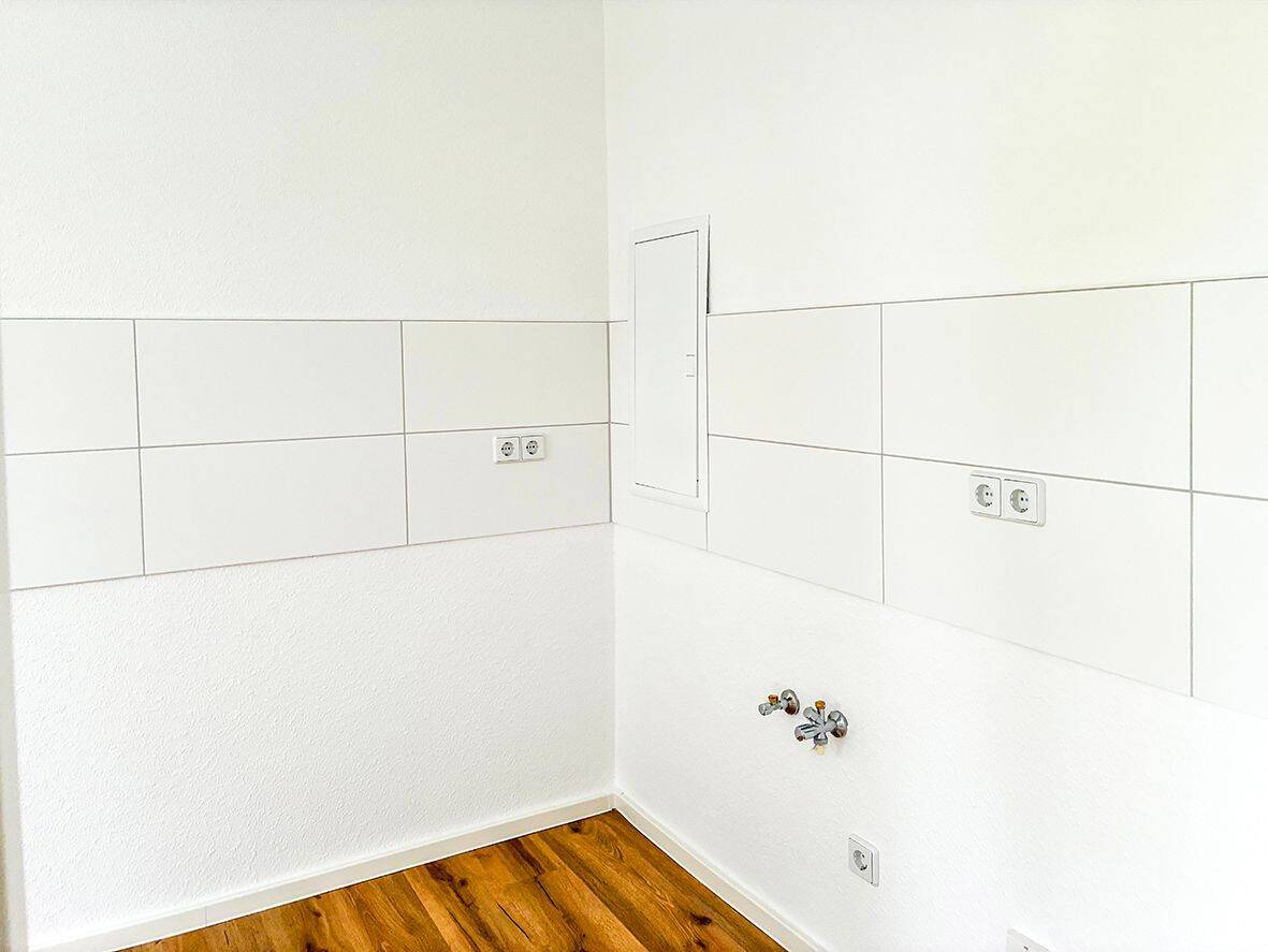 2-Raum-Wohnung mit großer Loggia im Grünen – Leipzig – Vorschaubild 4