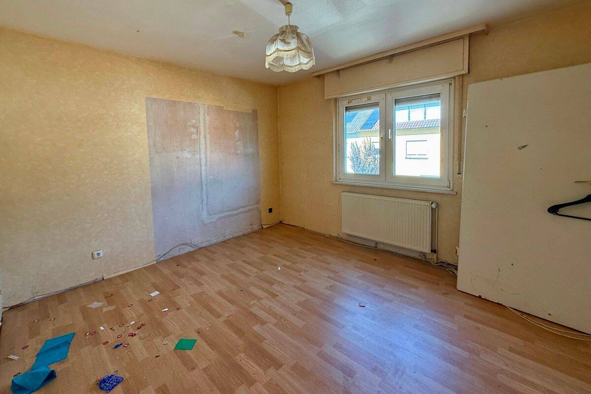Doppelhaushälfte mit zwei Wohneinheiten und großem Grundstück in Dreieich-Sprendlingen – Dreieich – Vorschaubild 7