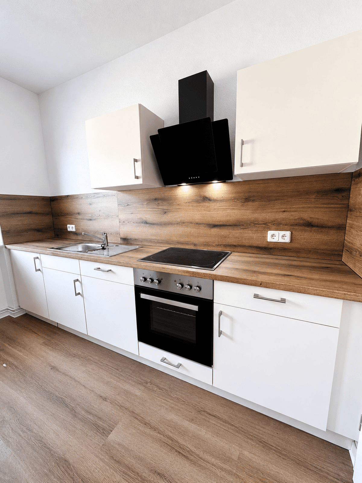 Moderne Badsanierung! Mit Balkon & EBK! – 39104 Magdeburg – Bild 1 von 8