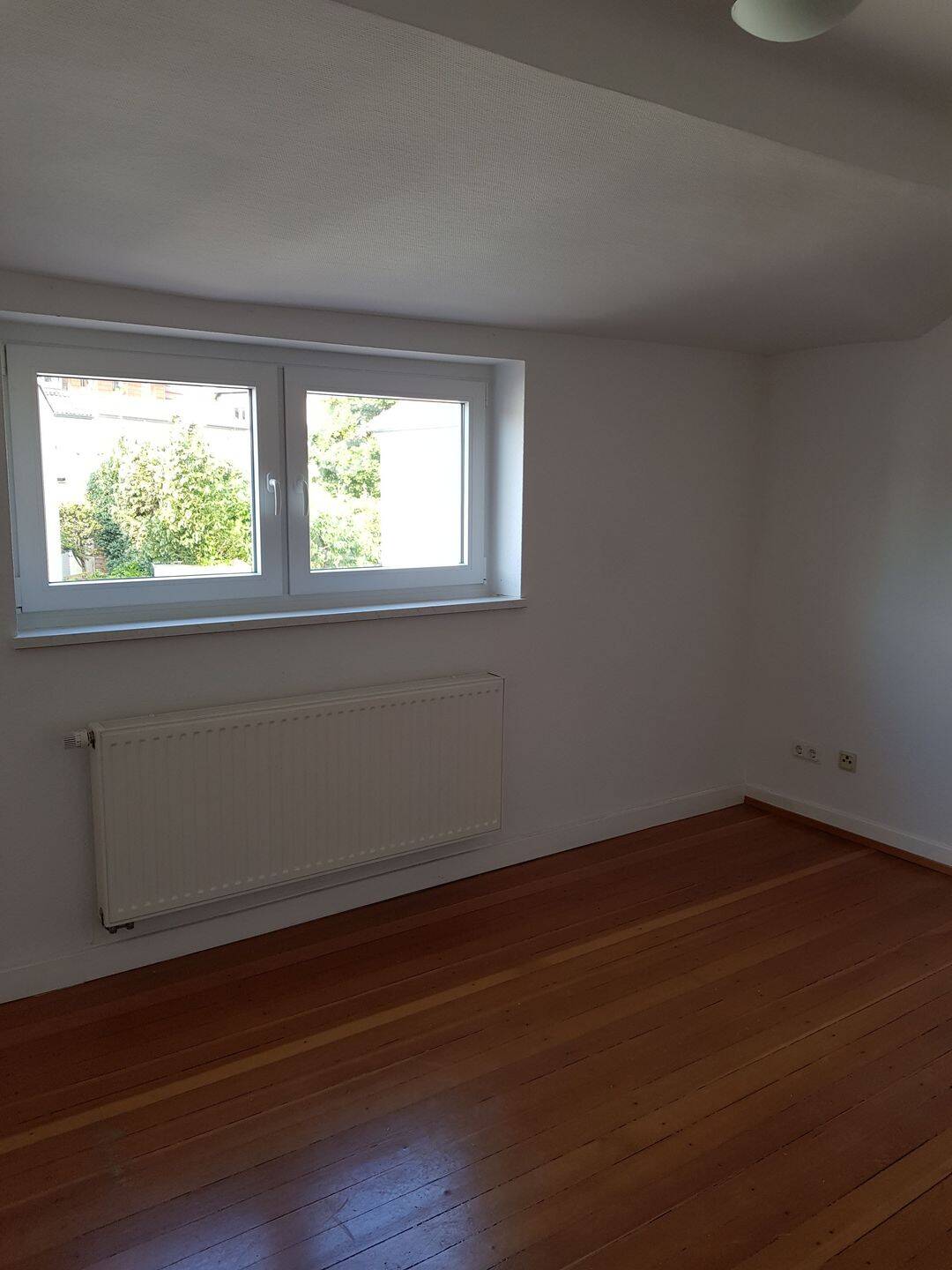 3 ZKB-Dachgeschosswohnung oberhalb Triller in Altsaarbrücken – Saarbrücken – Vorschaubild 6