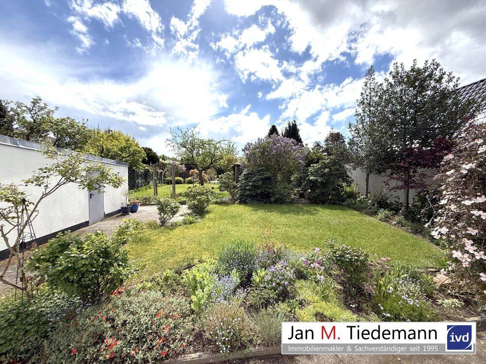 Einfamilienhaus auf rd. 80 m² mit 3,5 Zimmern auf 748 m² großem Eigenlandgrundstück – Lübeck – Vorschaubild 3
