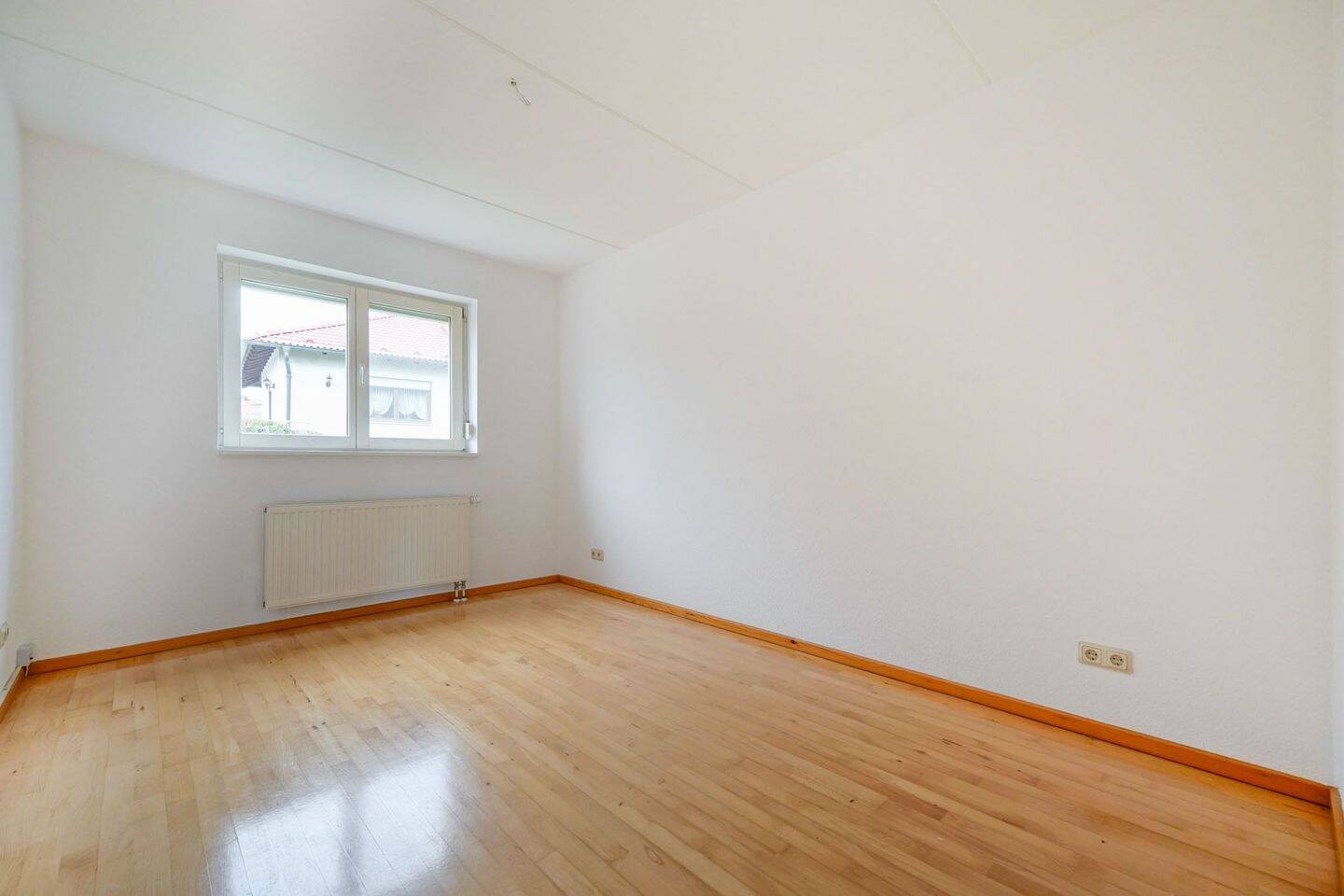 Kompakte Wohnung mit Entwicklungspotenzial für Eigennutzer oder Anleger