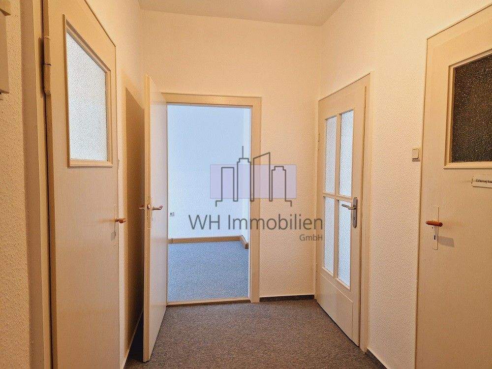 2 Zimmer-Wohnung mit Balkon in Chemnitz/Bernsdorf nähe Uni. – Chemnitz – Vorschaubild 8