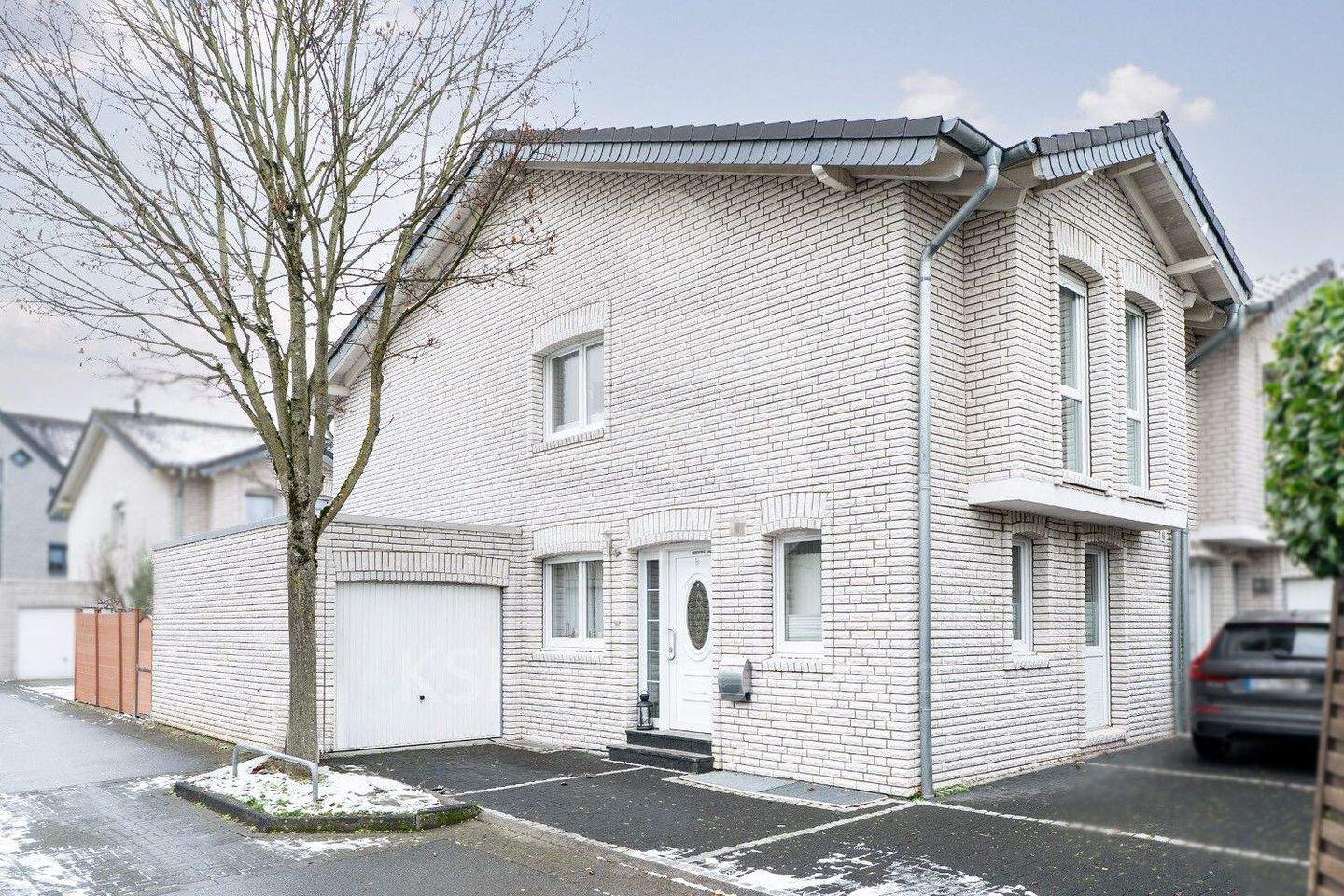 Gepflegtes Einfamilienhaus in Sackgassenlage! – Köln – Bild 1 von 9