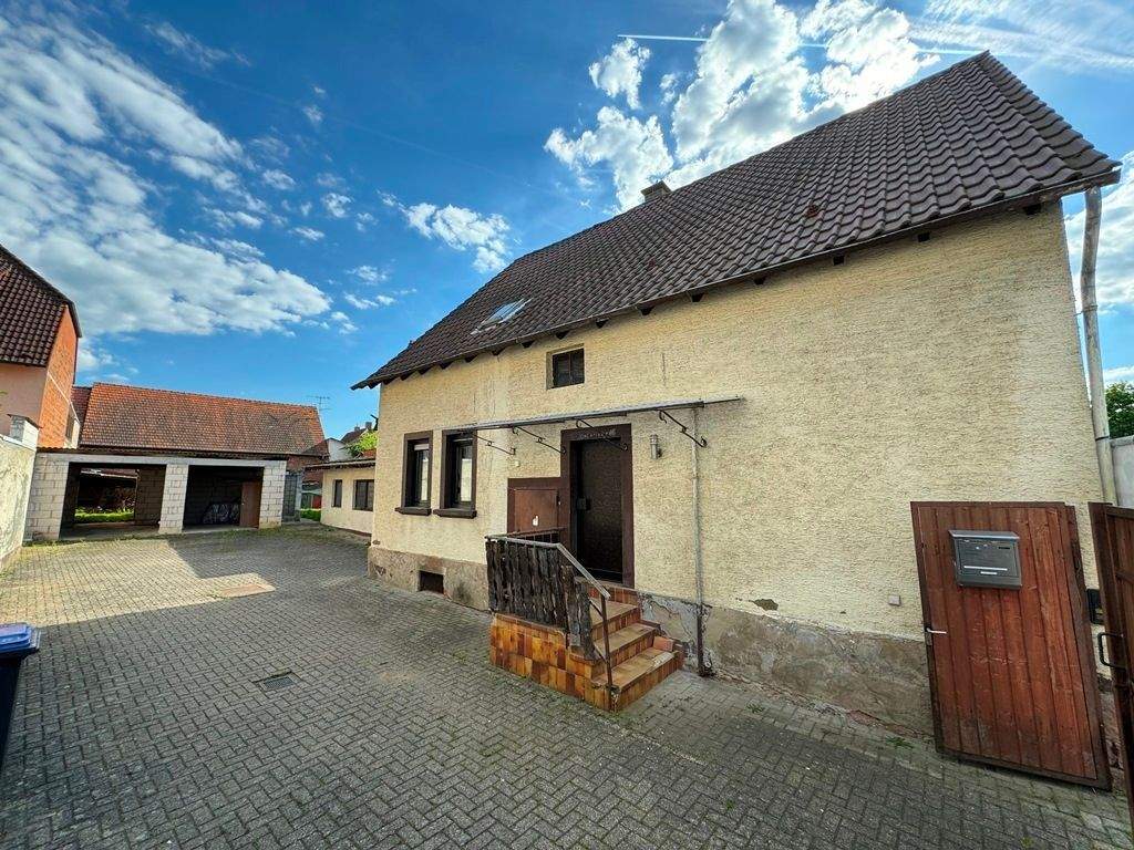 Keine Käuferprovision! Kaufen Sie ab € 749,- mtl.*/ 1-2 FH m. großem Hofraum & Garten, DP-Garage! – Niedernberg – Vorschaubild 4