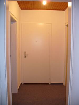 BONN OBERKASSEL 2 Zimmer-Wohnung im DG rechts zu verkaufen in toller Wohnlage mit ca. 48 m² Wfl. – 53227 Bonn – Vorschaubild 4
